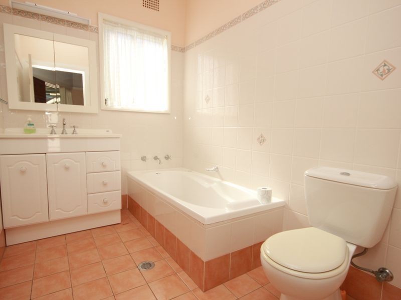 27 Anderson Avenue, Panania NSW 2213