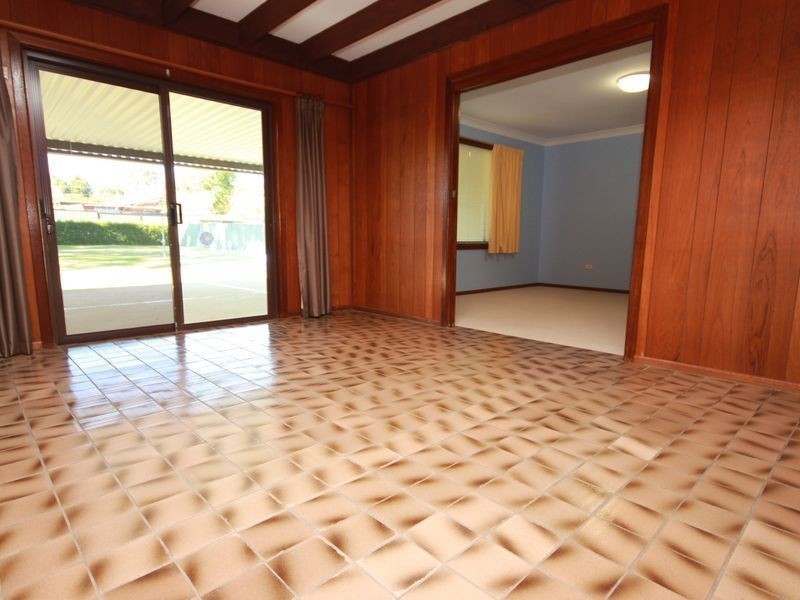 27 Anderson Avenue, Panania NSW 2213