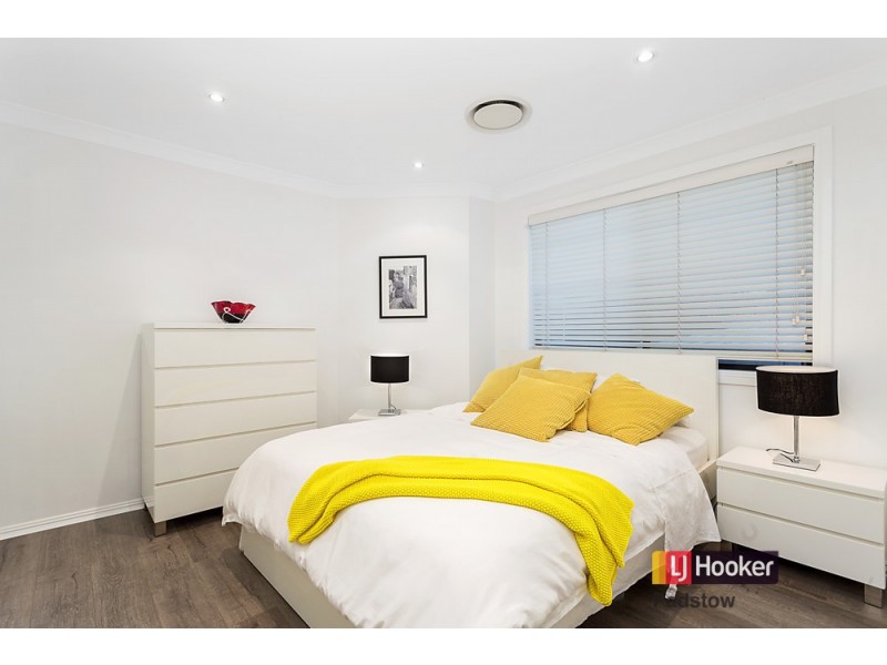 27 Picnic Point Road, Panania NSW 2213