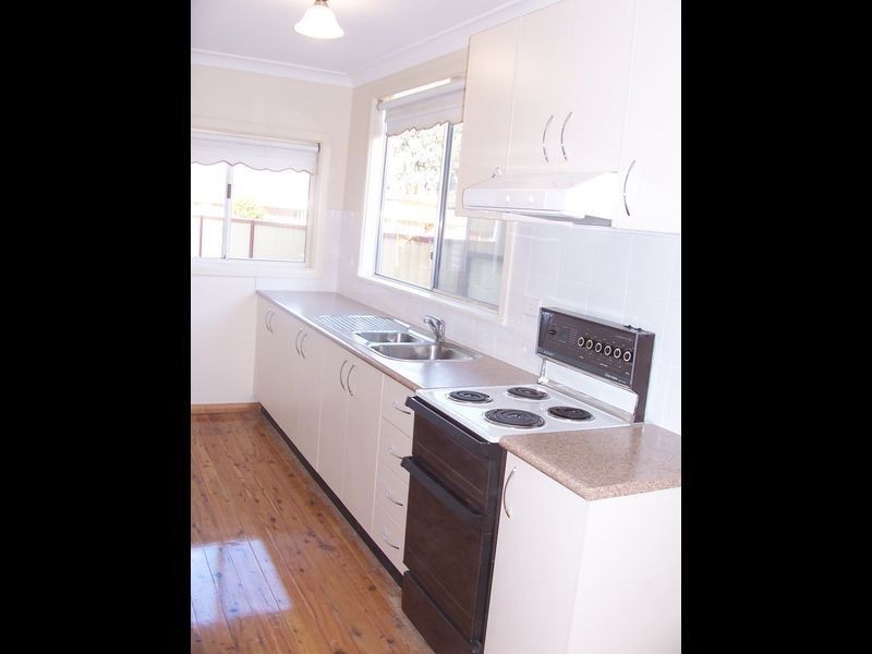 4 Dunbier Avenue, Lurnea NSW 2170
