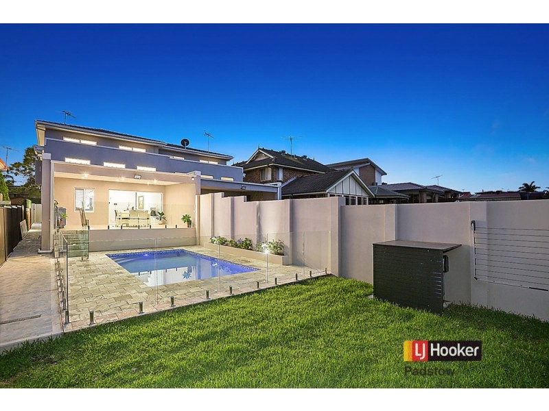 48 Wall Avenue, Panania NSW 2213