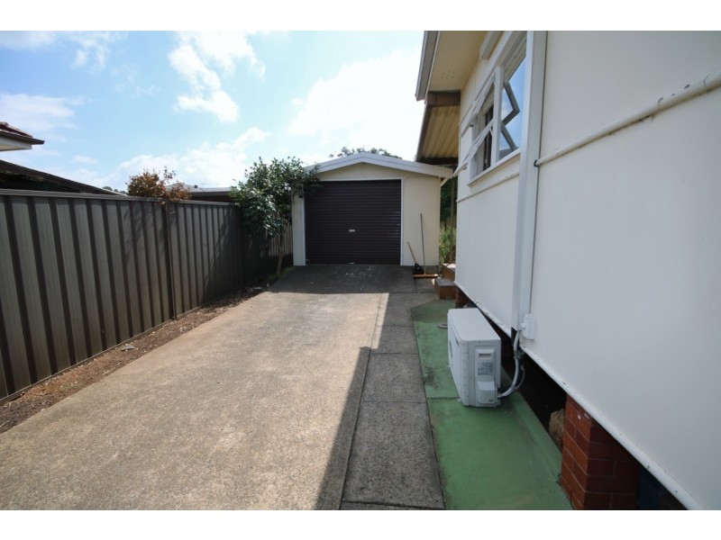 182 Bransgrove Road, Panania NSW 2213