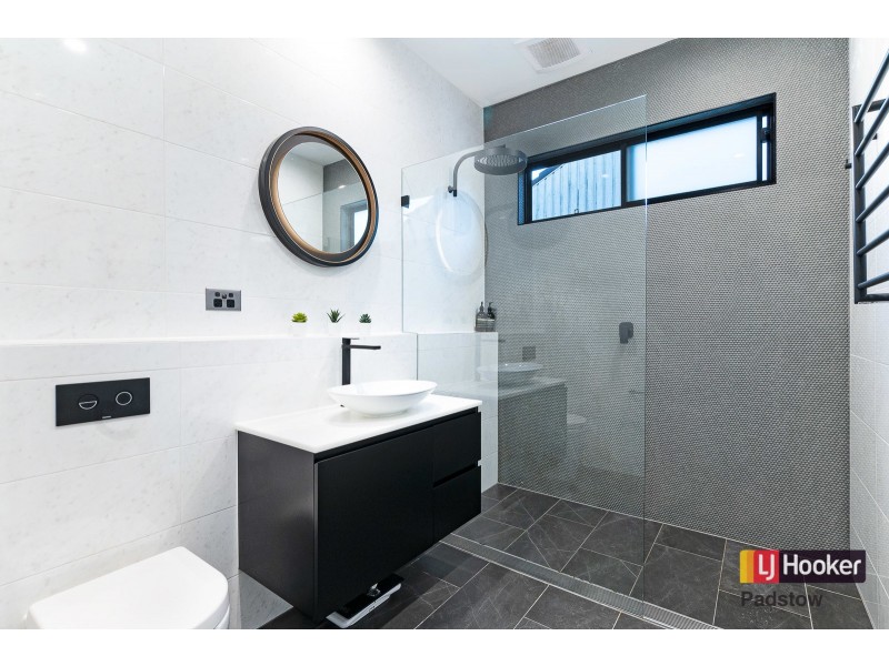 23 Sandakan Road, Revesby Heights NSW 2212