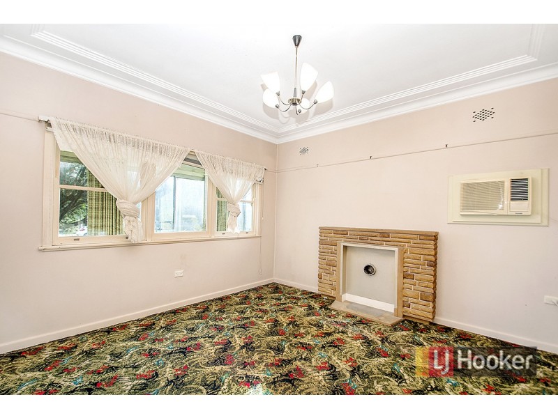 17 Chamberlain Road, Padstow NSW 2211