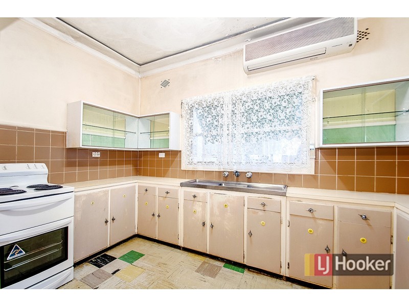 17 Chamberlain Road, Padstow NSW 2211