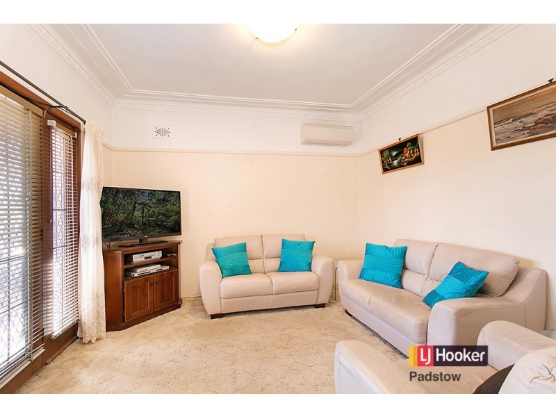 139 Faraday Road, Padstow NSW 2211