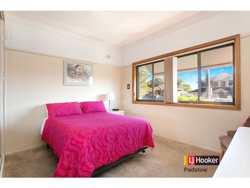 139 Faraday Road, Padstow NSW 2211