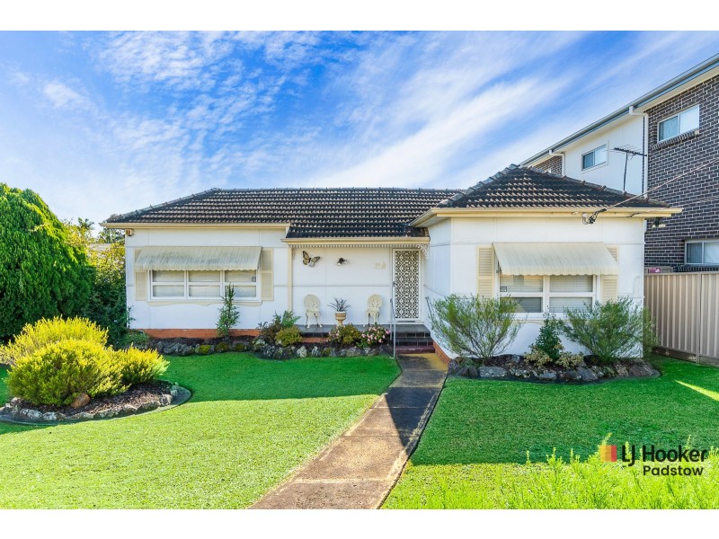 29 Taloma Street, Picnic Point NSW 2213