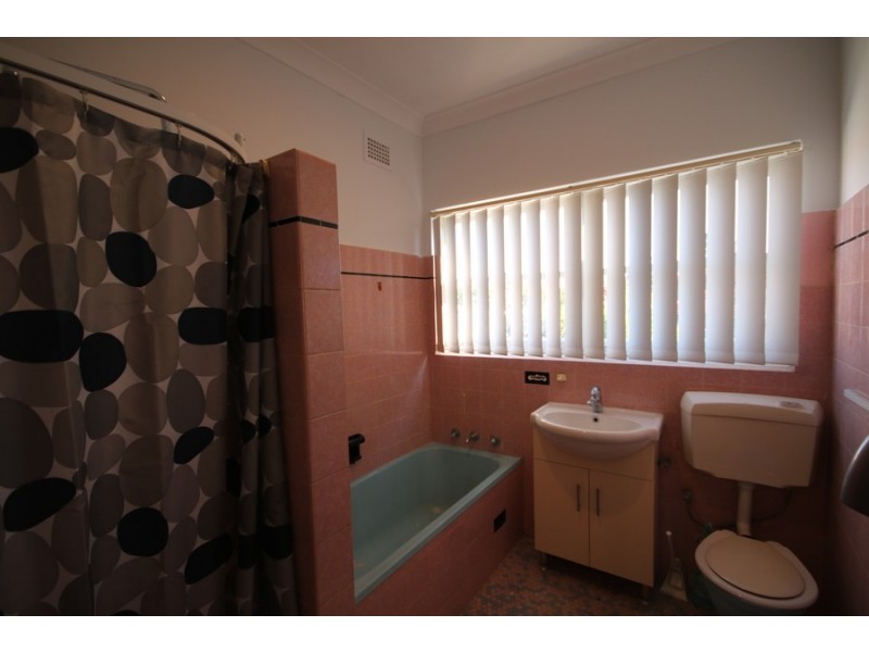 102a Cahors Road, Padstow NSW 2211