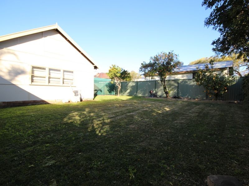 16 Hinemoa Street, Panania NSW 2213