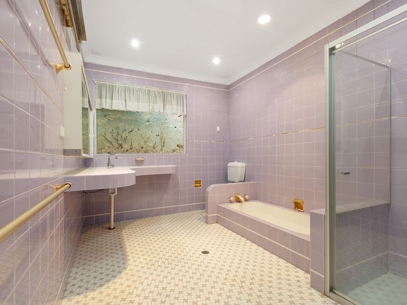 81 Burns Road, Picnic Point NSW 2213