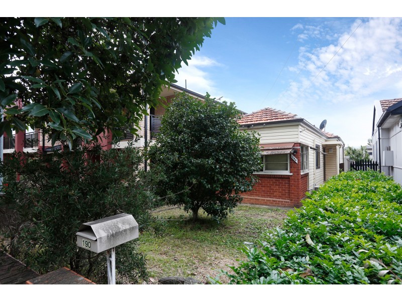 190 Gibson Avenue, Padstow NSW 2211