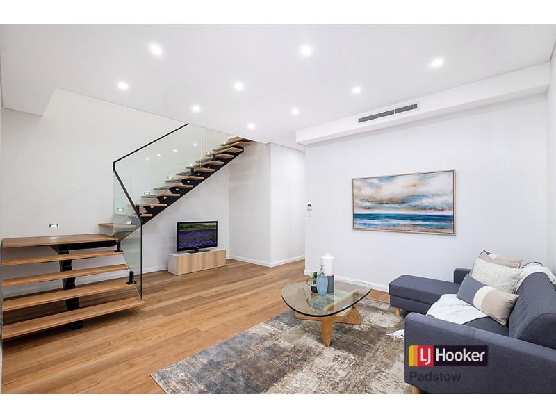 6a Ellesmere Street, Panania NSW 2213