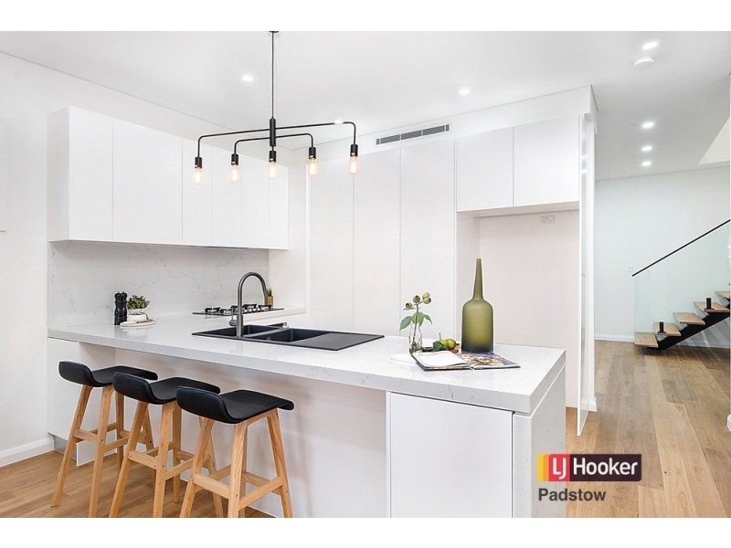 6a Ellesmere Street, Panania NSW 2213