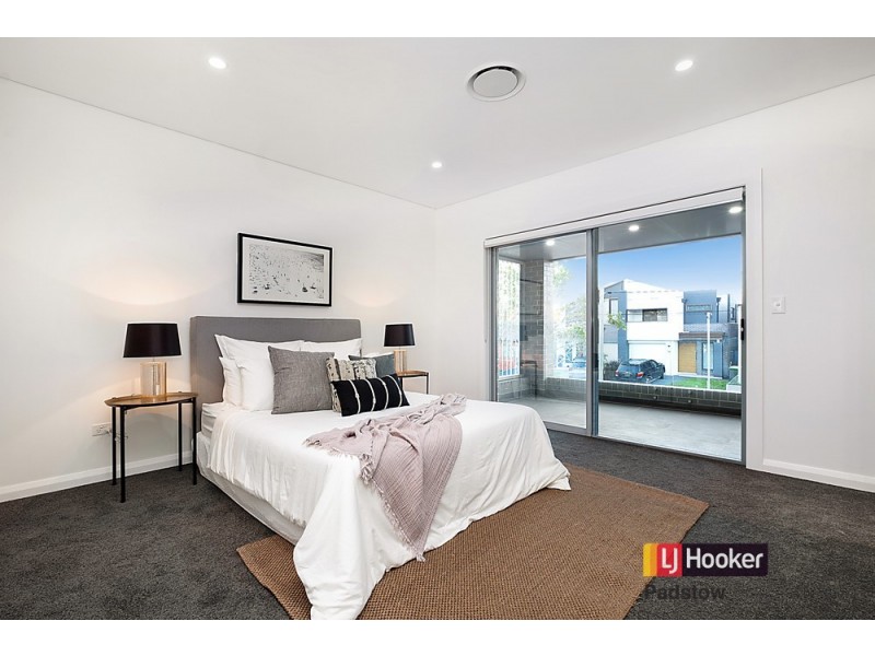 6a Ellesmere Street, Panania NSW 2213