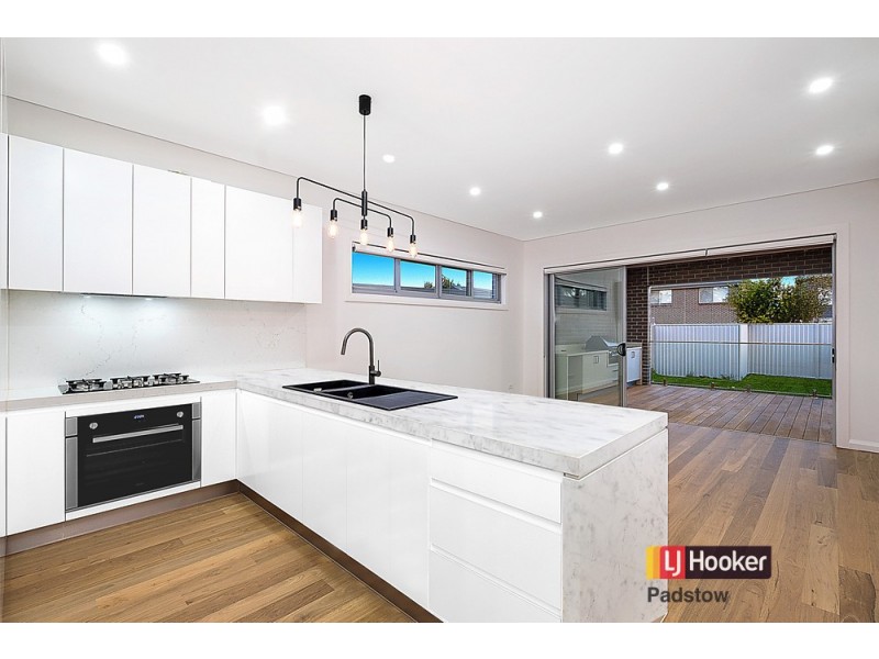 6a Ellesmere Street, Panania NSW 2213