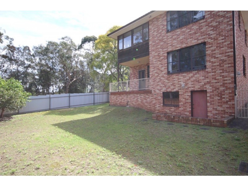 742A Henry Lawson Drive, Picnic Point NSW 2213