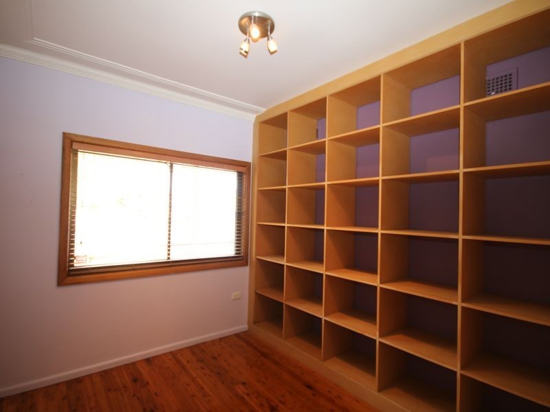 7 Wall Avenue, Panania NSW 2213