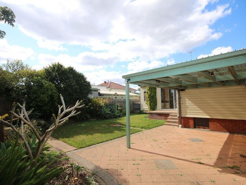 7 Wall Avenue, Panania NSW 2213