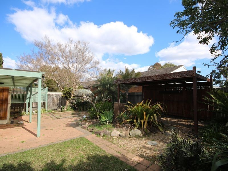 7 Wall Avenue, Panania NSW 2213