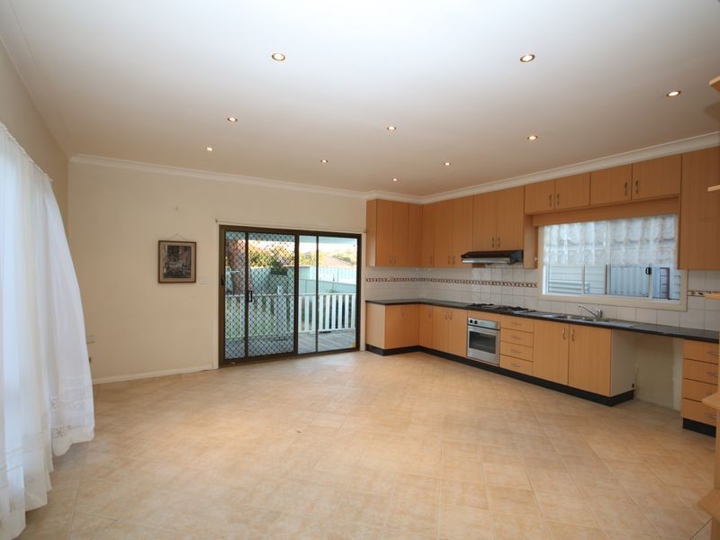 29 McGirr Street, Padstow NSW 2211