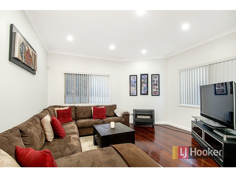 15 School Parade, Padstow NSW 2211