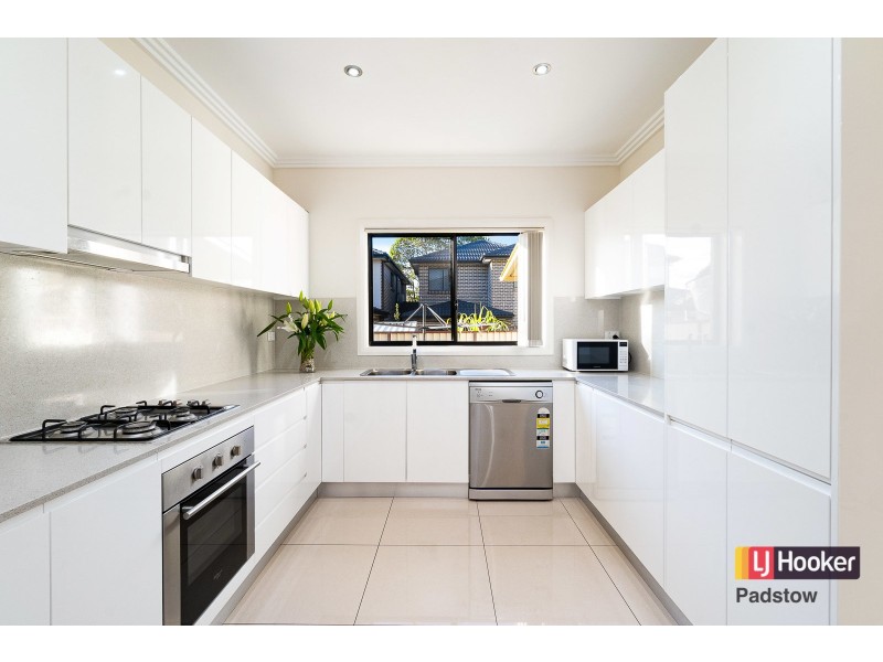 965A Henry Lawson Drive, Padstow Heights NSW 2211