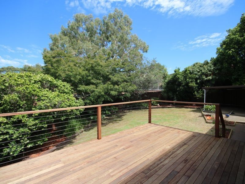 10 Phyllis Avenue, Picnic Point NSW 2213