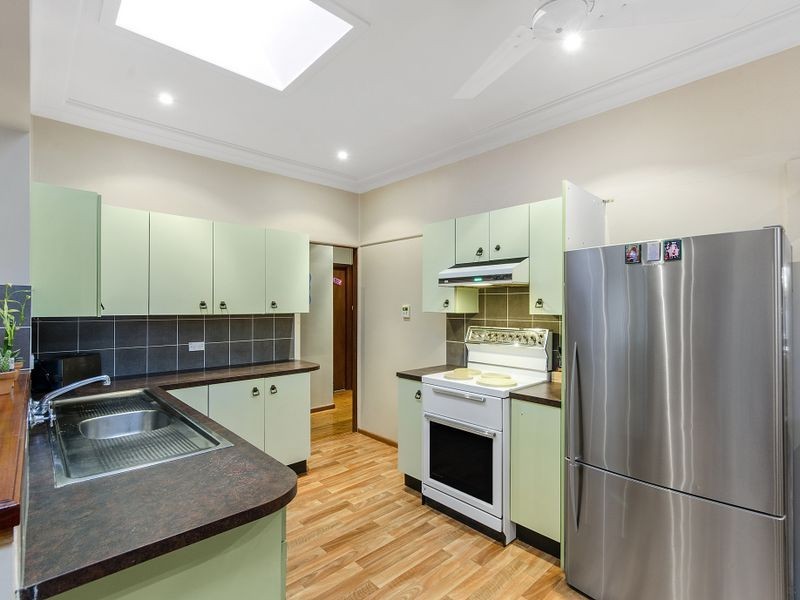 16 Sandakan Road, Revesby Heights NSW 2212