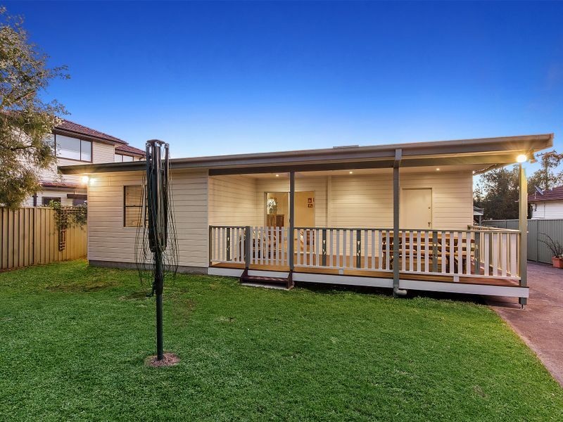 16 Sandakan Road, Revesby Heights NSW 2212