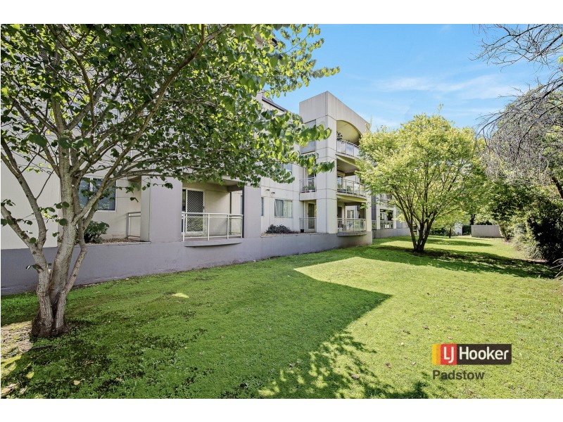 22/21-29 Hume Highway, Warwick Farm NSW 2170