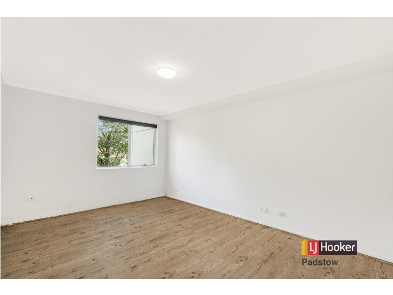 22/21-29 Hume Highway, Warwick Farm NSW 2170