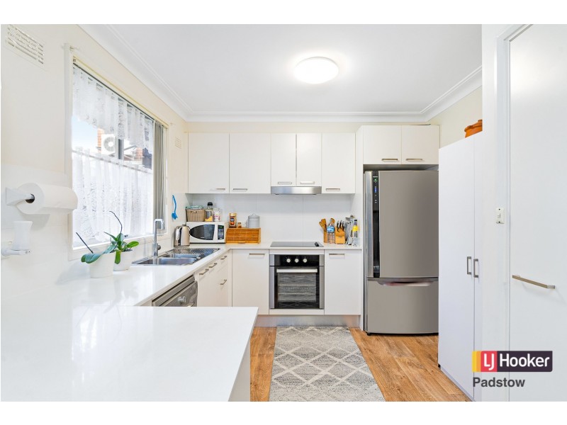 2 Merris Place, Milperra NSW 2214