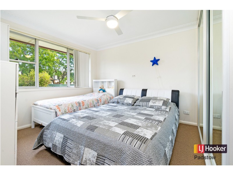 2 Merris Place, Milperra NSW 2214