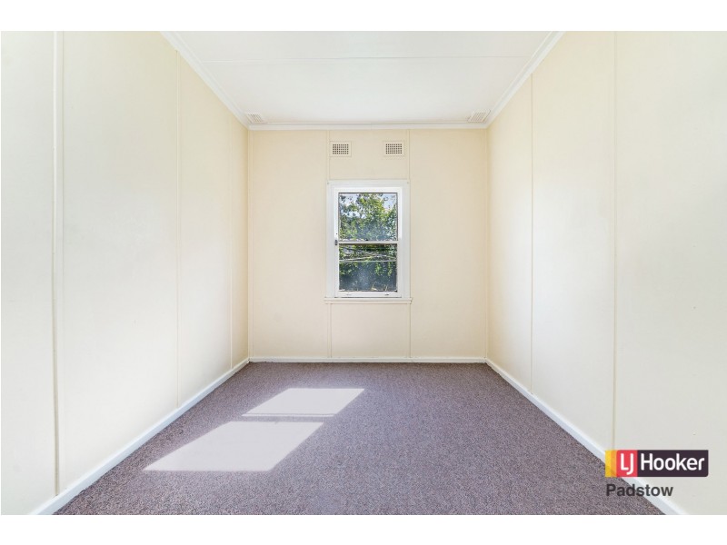 6 Phillip Street, Panania NSW 2213