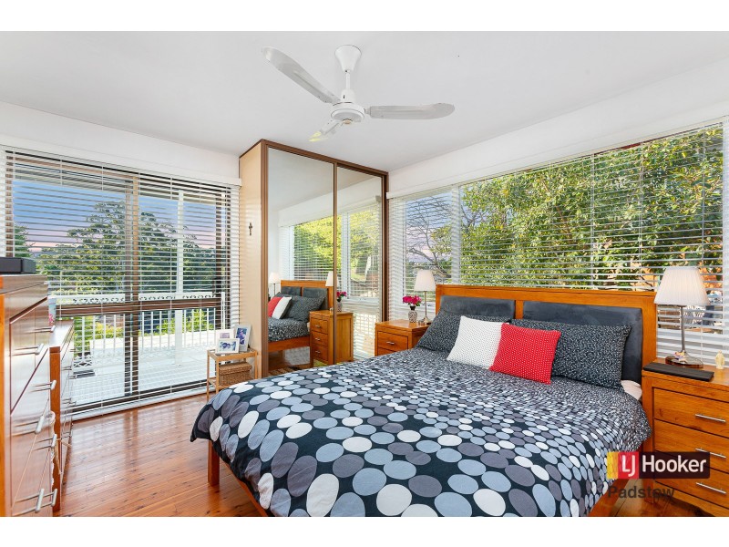 1 Oatley Place, Padstow Heights NSW 2211