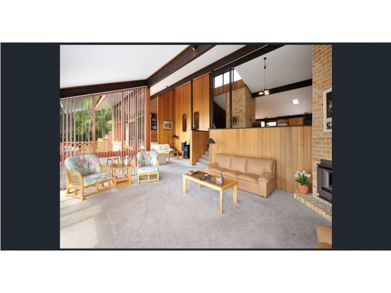 109 Bignell Street, Illawong NSW 2234