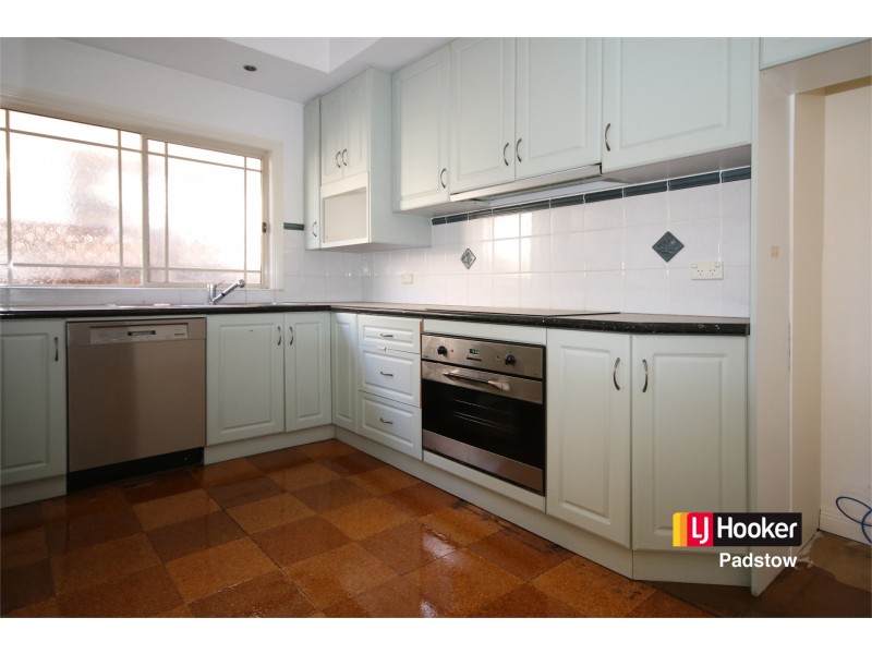 3 Segers Avenue, Padstow NSW 2211