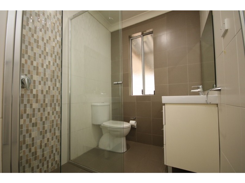 4 Brallos Avenue, Holsworthy NSW 2173