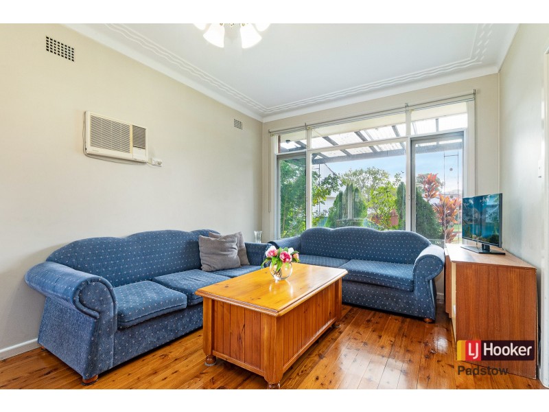 44 Ellesmere Street, Panania NSW 2213