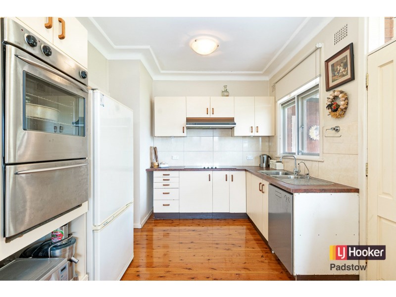 44 Ellesmere Street, Panania NSW 2213