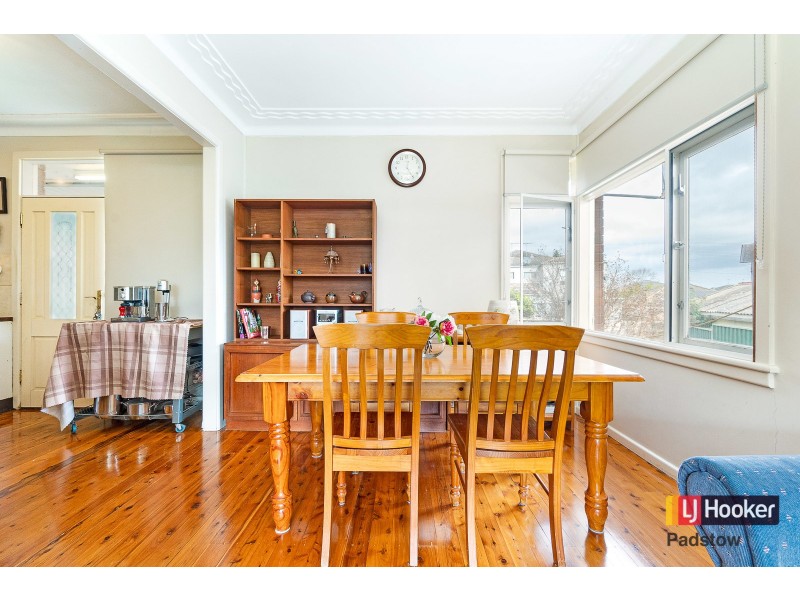 44 Ellesmere Street, Panania NSW 2213