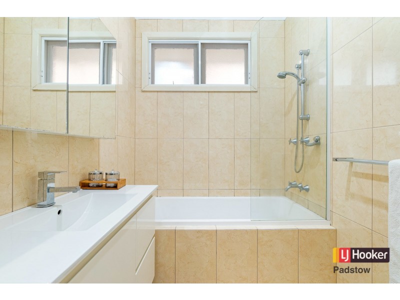 44 Ellesmere Street, Panania NSW 2213