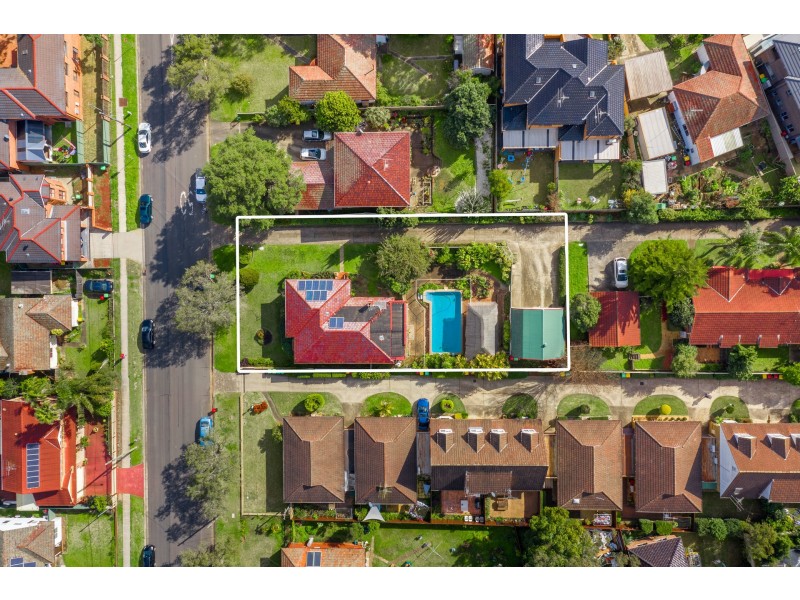 7 Wilberforce Road, Revesby NSW 2212