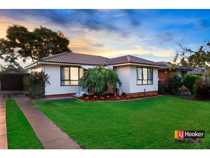 42 Dernancourt Parade, Milperra NSW 2214