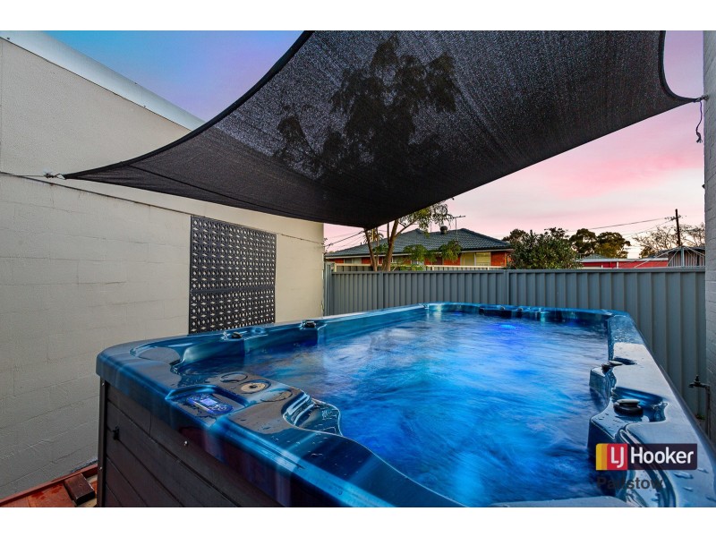 12 Merris Place, Milperra NSW 2214