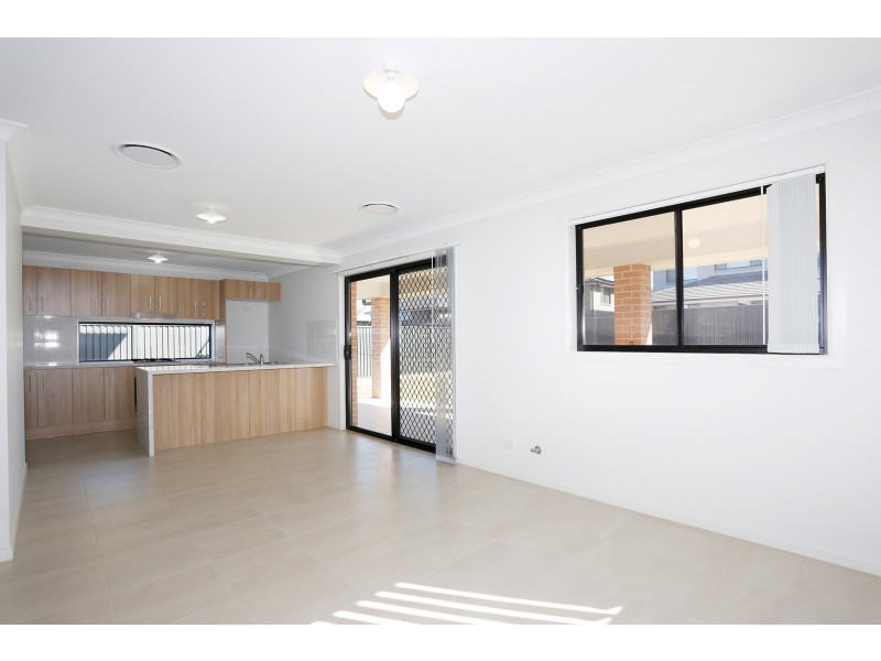 16 Aachen Road, Edmondson Park NSW 2174