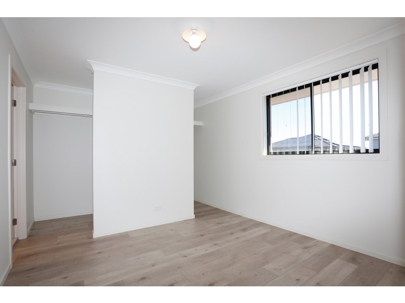 16 Aachen Road, Edmondson Park NSW 2174