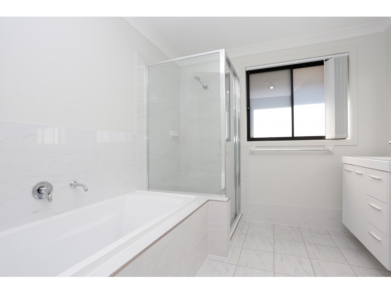 16 Aachen Road, Edmondson Park NSW 2174