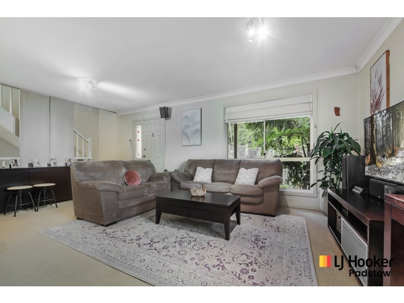 8/5 Henry Kendall Avenue, Padstow Heights NSW 2211